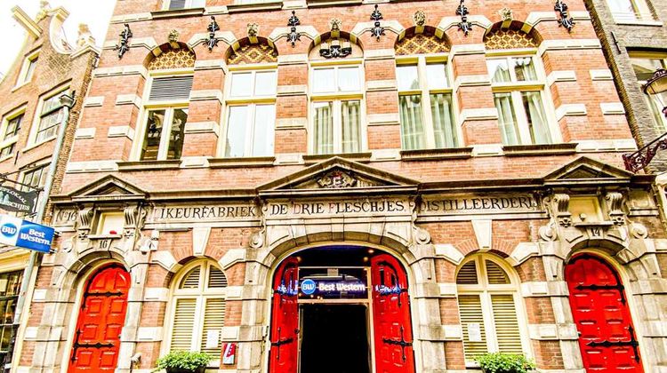 Best Western Dam Square Inn Exterior