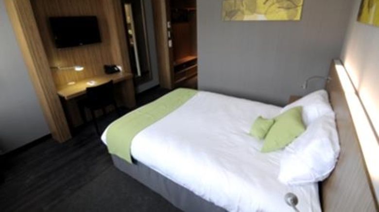 <b>Best Western Hotel Brussels South Room</b>. Images powered by <a href="https://iceportal.shijigroup.com/" title="IcePortal" target="_blank">IcePortal</a>.