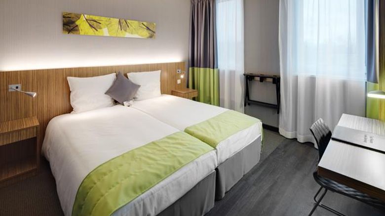 <b>Best Western Hotel Brussels South Room</b>. Images powered by <a href="https://iceportal.shijigroup.com/" title="IcePortal" target="_blank">IcePortal</a>.