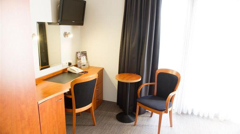 <b>Best Western Plus Aldhem Hotel Room</b>. Images powered by <a href="https://iceportal.shijigroup.com/" title="IcePortal" target="_blank">IcePortal</a>.