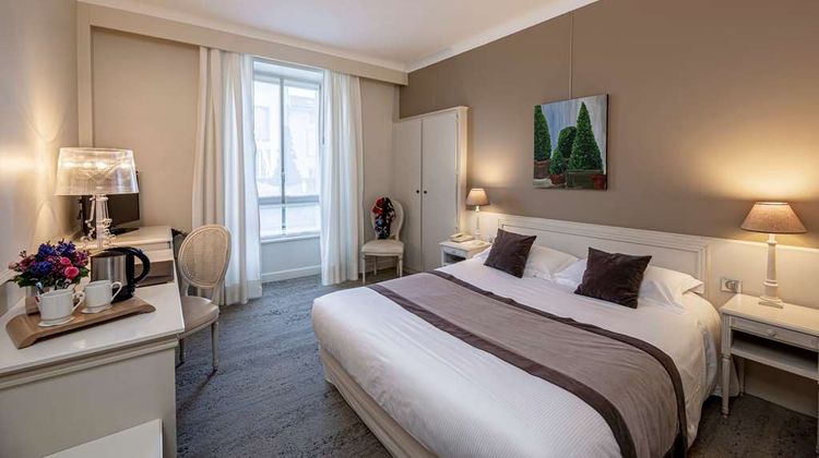 Best Western Grand Hotel de Bordeaux Room