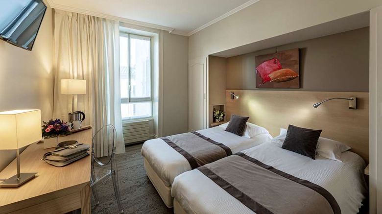 <b>Best Western Grand Hotel de Bordeaux Room</b>. Images powered by <a href="https://iceportal.shijigroup.com/" title="IcePortal" target="_blank">IcePortal</a>.