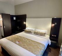 Best Western Empire Elysees Room