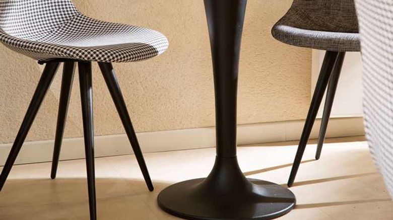<b>Best Western Anjou Lafayette Opera Restaurant</b>. Images powered by <a href="https://iceportal.shijigroup.com/" title="IcePortal" target="_blank">IcePortal</a>.