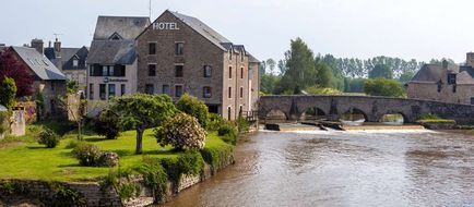 Best Western le Moulin de Ducey Exterior