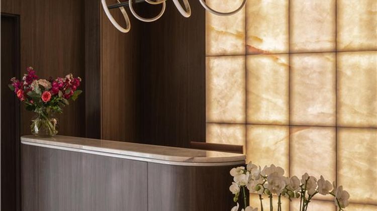 Best Western Au Trocadero Lobby