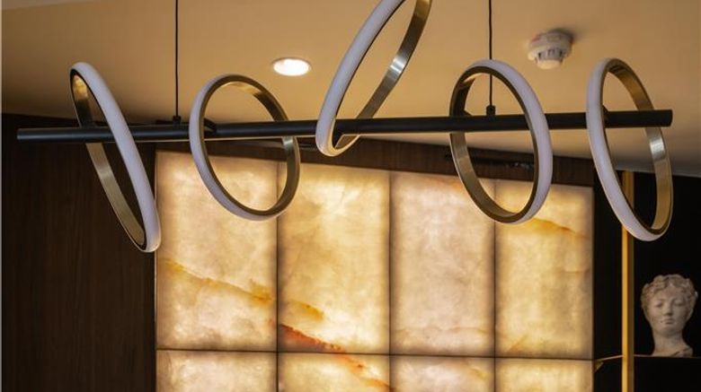 <b>Best Western Au Trocadero Lobby</b>. Images powered by <a href="https://iceportal.shijigroup.com/" title="IcePortal" target="_blank">IcePortal</a>.