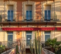 Best Western Plus Prince De Galles Exterior