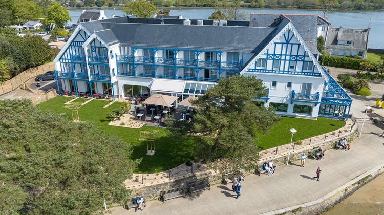 Best Western Plus Le Roof Exterior
