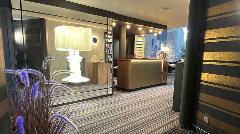 <b>Best Western Lafayette Hotel & Spa Lobby</b>. Images powered by <a href="https://iceportal.shijigroup.com/" title="IcePortal" target="_blank">IcePortal</a>.