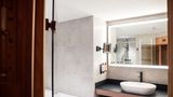 Best Western Lafayette Hotel & Spa Suite