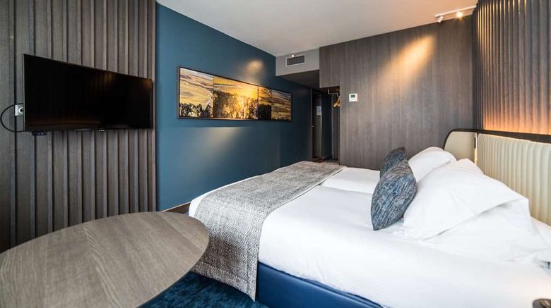 <b>Best Western Premier Hotel de la Paix Room</b>. Images powered by <a href="https://iceportal.shijigroup.com/" title="IcePortal" target="_blank">IcePortal</a>.