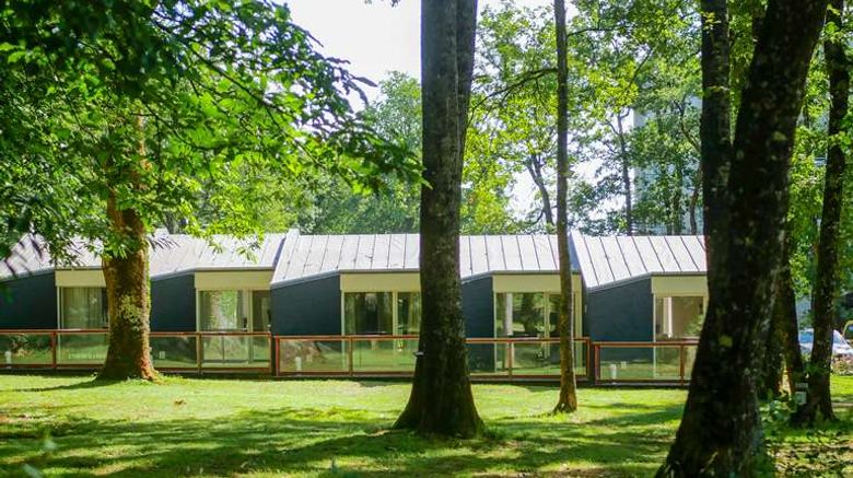 <b>Best Western le Bois de la Marche Suite</b>. Images powered by <a href="https://iceportal.shijigroup.com/" title="IcePortal" target="_blank">IcePortal</a>.