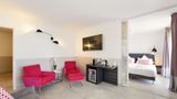 Best Western Plus La Corniche Suite