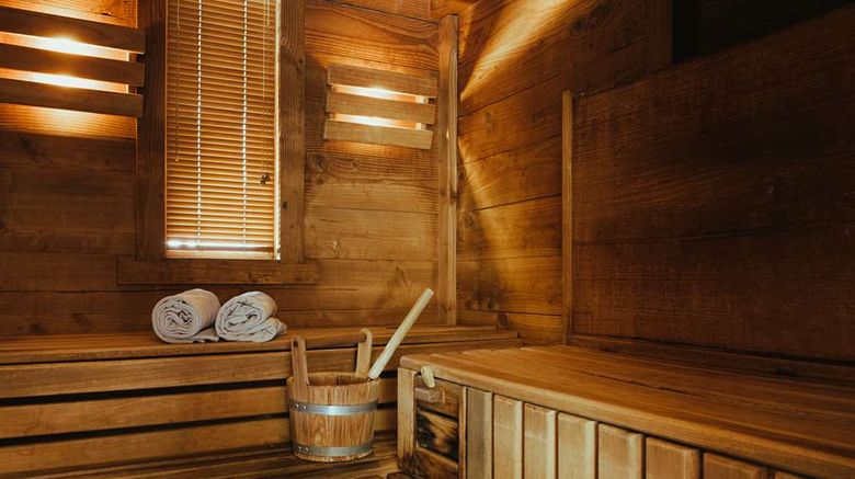 <b>Best Western Chalet les Saytels Spa</b>. Images powered by <a href="https://iceportal.shijigroup.com/" title="IcePortal" target="_blank">IcePortal</a>.
