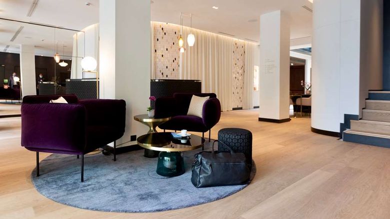 <b>Best Western Plus Crystal, Hotel & Spa Lobby</b>. Images powered by <a href="https://iceportal.shijigroup.com/" title="IcePortal" target="_blank">IcePortal</a>.