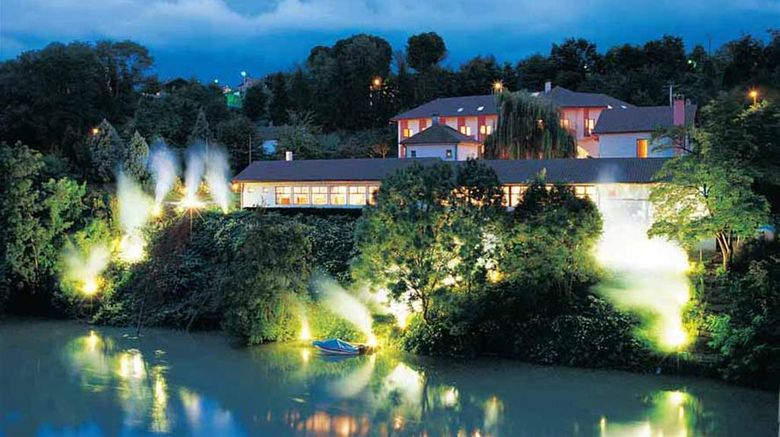 <b>Best Western Bridge Hotel Lyon East Exterior</b>. Images powered by <a href="https://iceportal.shijigroup.com/" title="IcePortal" target="_blank">IcePortal</a>.