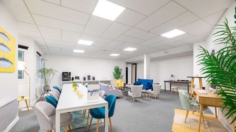 <b>Best Western Bridge Hotel Lyon East Meeting</b>. Images powered by <a href="https://iceportal.shijigroup.com/" title="IcePortal" target="_blank">IcePortal</a>.