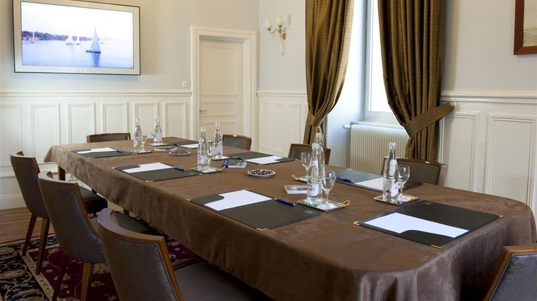 <b>Best Western Hotel D'Angleterre Meeting</b>. Images powered by <a href="https://iceportal.shijigroup.com/" title="IcePortal" target="_blank">IcePortal</a>.