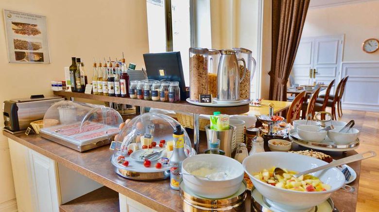 <b>Best Western Hotel D'Angleterre Restaurant</b>. Images powered by <a href="https://iceportal.shijigroup.com/" title="IcePortal" target="_blank">IcePortal</a>.