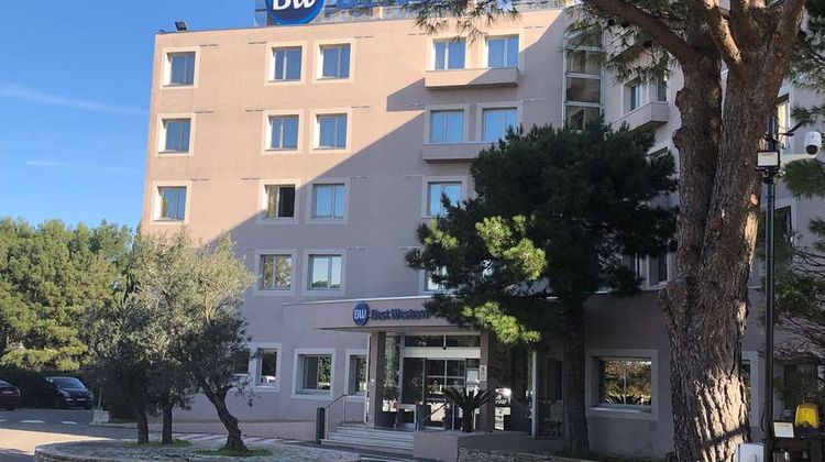 Best Western Marseille Aeroport Exterior