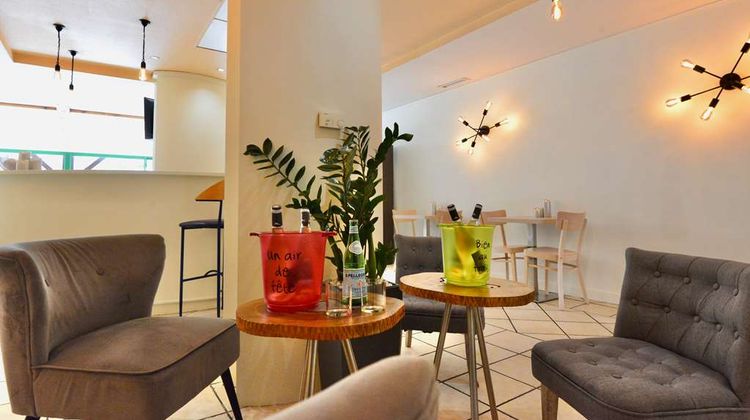 Sure Hotel Gemenos en Provence Lobby