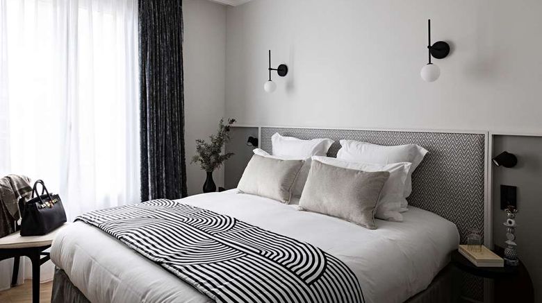 <b>BW Premier-Blake Paris Gare Saint Lazare Room</b>. Images powered by <a href="https://iceportal.shijigroup.com/" title="IcePortal" target="_blank">IcePortal</a>.