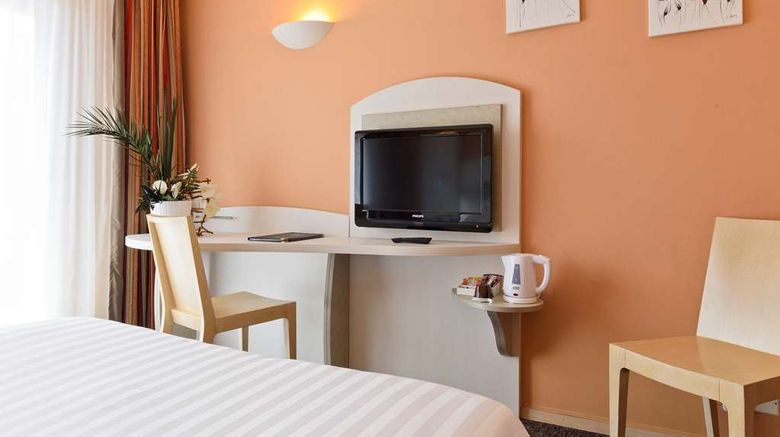 <b>Best Western Astoria Room</b>. Images powered by <a href="https://iceportal.shijigroup.com/" title="IcePortal" target="_blank">IcePortal</a>.