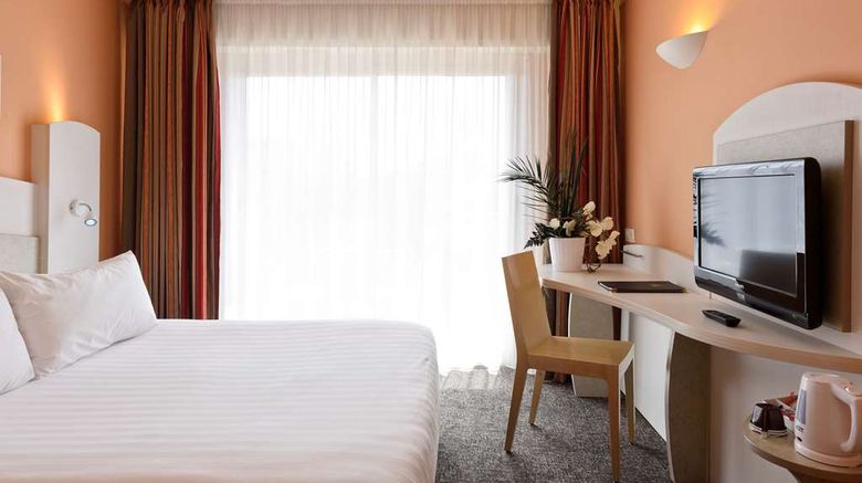<b>Best Western Astoria Room</b>. Images powered by <a href="https://iceportal.shijigroup.com/" title="IcePortal" target="_blank">IcePortal</a>.