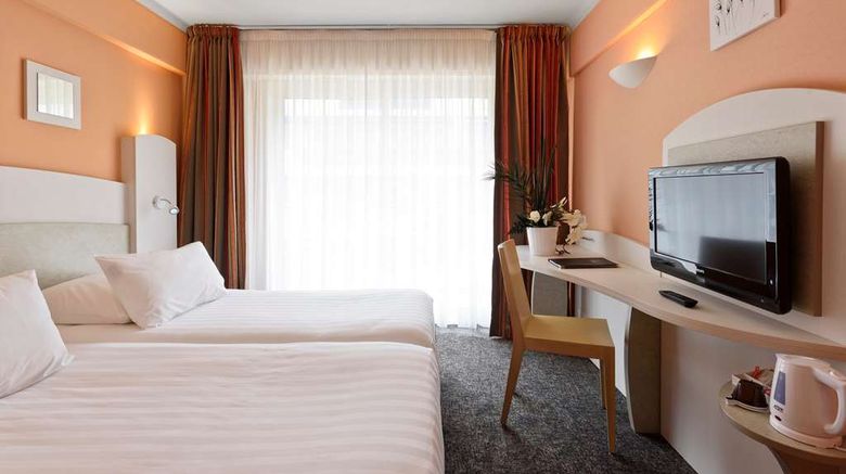 <b>Best Western Astoria Room</b>. Images powered by <a href="https://iceportal.shijigroup.com/" title="IcePortal" target="_blank">IcePortal</a>.