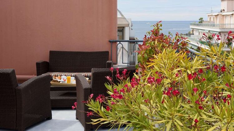 Best Western Astoria Room