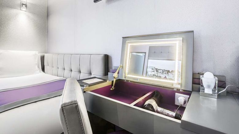 <b>Best Western Nouvel Orleans Montparnasse Room</b>. Images powered by <a href="https://iceportal.shijigroup.com/" title="IcePortal" target="_blank">IcePortal</a>.