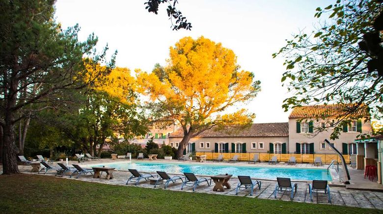 <b>Best Western Le Val Majour Pool</b>. Images powered by <a href="https://iceportal.shijigroup.com/" title="IcePortal" target="_blank">IcePortal</a>.