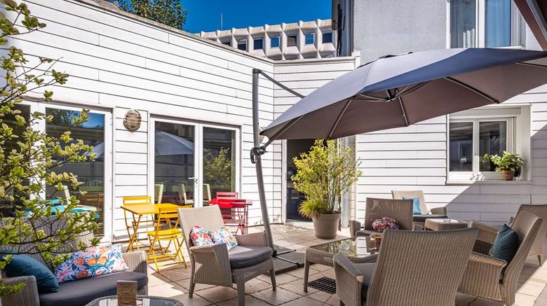 <b>Best Western Plus Richelieu Exterior</b>. Images powered by <a href="https://iceportal.shijigroup.com/" title="IcePortal" target="_blank">IcePortal</a>.