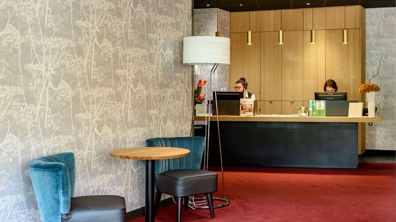 <b>Best Western Montecristo Lobby</b>. Images powered by <a href="https://iceportal.shijigroup.com/" title="IcePortal" target="_blank">IcePortal</a>.