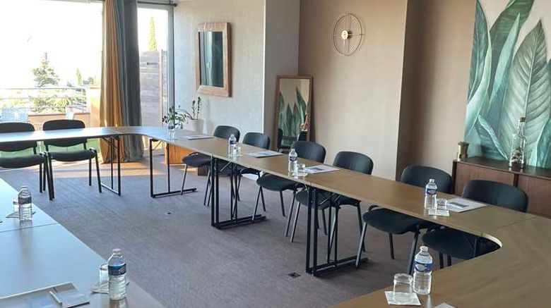 <b>Best Western Hotel La Rade Meeting</b>. Images powered by <a href="https://iceportal.shijigroup.com/" title="IcePortal" target="_blank">IcePortal</a>.
