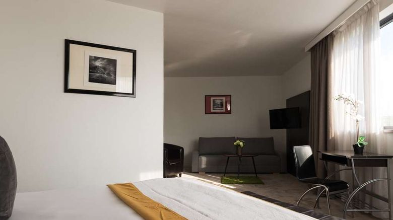 <b>Best Western Hotel le Galice Suite</b>. Images powered by <a href="https://iceportal.shijigroup.com/" title="IcePortal" target="_blank">IcePortal</a>.
