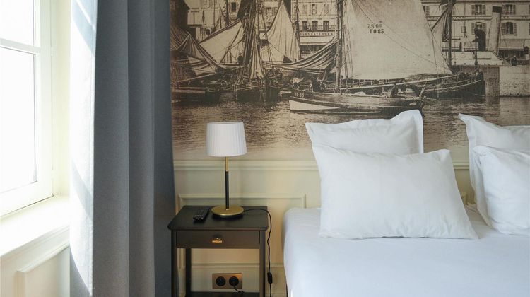 Best Western Le Cheval Blanc Room