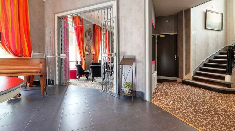 <b>Best Western Brittany La Baule-Centre Lobby</b>. Images powered by <a href="https://iceportal.shijigroup.com/" title="IcePortal" target="_blank">IcePortal</a>.