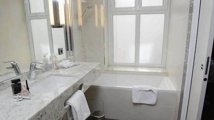 Best Western Plus Hotel Sydney Opera Suite