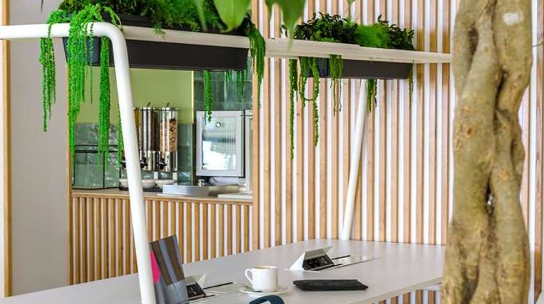 <b>Best Western Plus Ajaccio Amiraute Restaurant</b>. Images powered by <a href="https://iceportal.shijigroup.com/" title="IcePortal" target="_blank">IcePortal</a>.