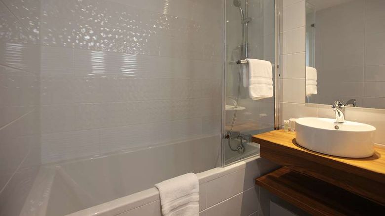 <b>Best Western Hotel de Paris Room</b>. Images powered by <a href="https://iceportal.shijigroup.com/" title="IcePortal" target="_blank">IcePortal</a>.
