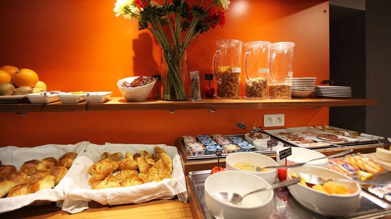 <b>Best Western Hotel de Paris Restaurant</b>. Images powered by <a href="https://iceportal.shijigroup.com/" title="IcePortal" target="_blank">IcePortal</a>.