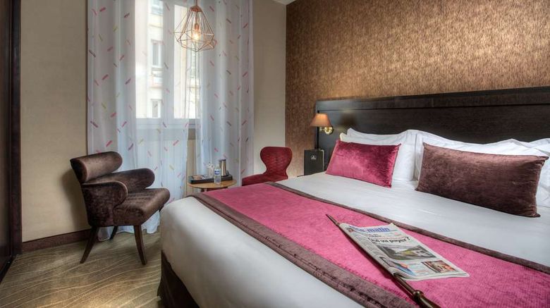 <b>Best Western Plus Hotel de Madrid Room</b>. Images powered by <a href="https://iceportal.shijigroup.com/" title="IcePortal" target="_blank">IcePortal</a>.