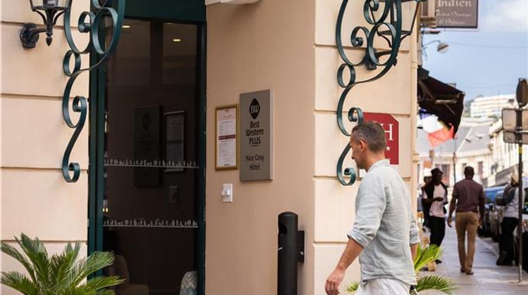 Best Western Plus Hotel de Madrid Exterior