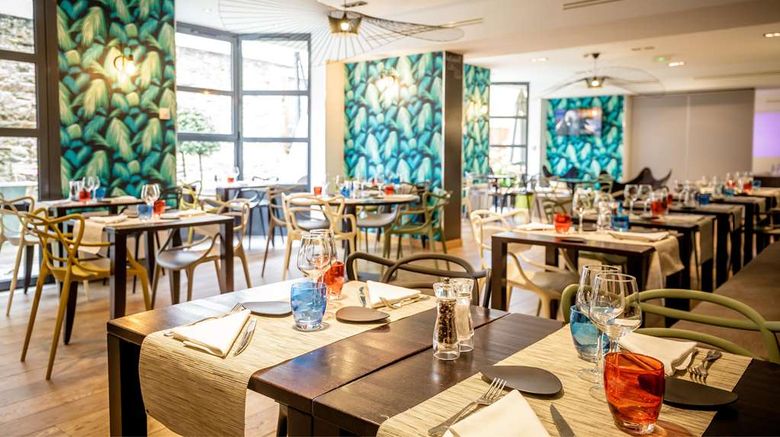 <b>Best Western Plus Vannes Centre Ville Restaurant</b>. Images powered by <a href="https://iceportal.shijigroup.com/" title="IcePortal" target="_blank">IcePortal</a>.
