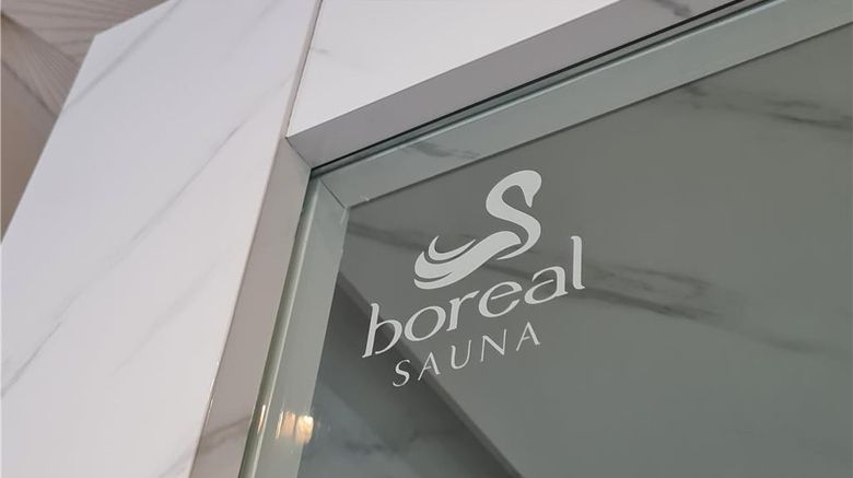 <b>Best Western Plus Vannes Centre Ville Spa</b>. Images powered by <a href="https://iceportal.shijigroup.com/" title="IcePortal" target="_blank">IcePortal</a>.
