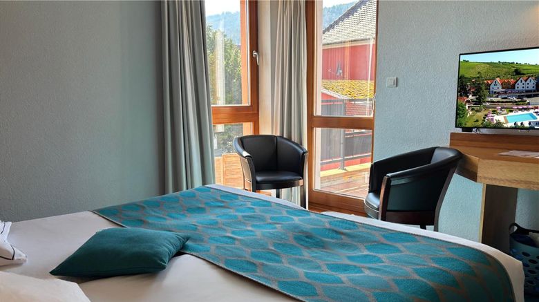 <b>Best Western Hotel le Schoenenbourg Room</b>. Images powered by <a href="https://iceportal.shijigroup.com/" title="IcePortal" target="_blank">IcePortal</a>.