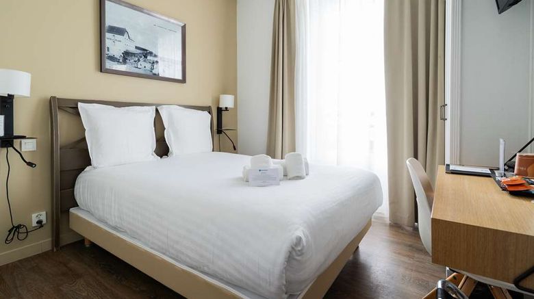 <b>Best Western Hotel De La Plage Room</b>. Images powered by <a href="https://iceportal.shijigroup.com/" title="IcePortal" target="_blank">IcePortal</a>.