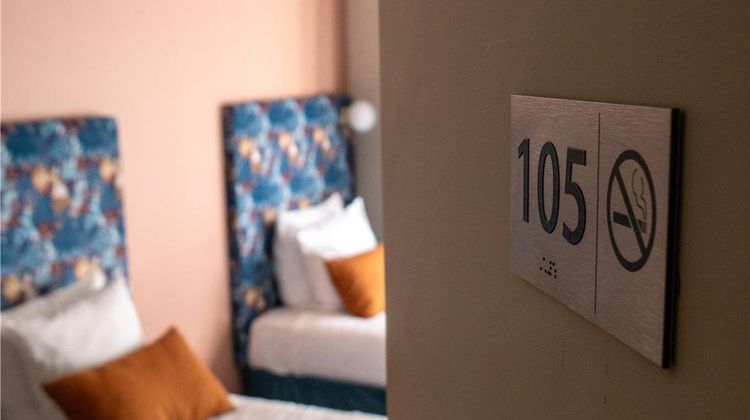 Hotel de la Bourse, Sure Hotel Room